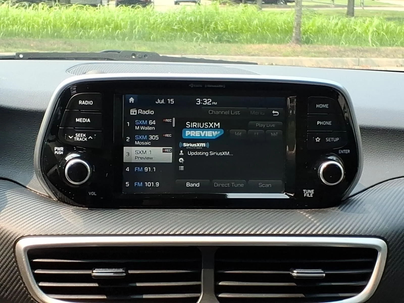 Used 2020 Black Noir Pearl Hyundai Value image 17