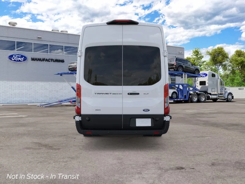 New 2026 Oxford White Ford XLT image 5