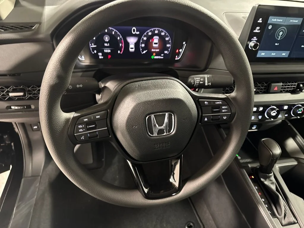 New 2026 Meteorite Gray Metallic Honda SE image 21