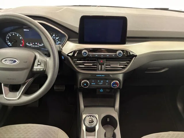 Used 2022 White Ford SE image 21