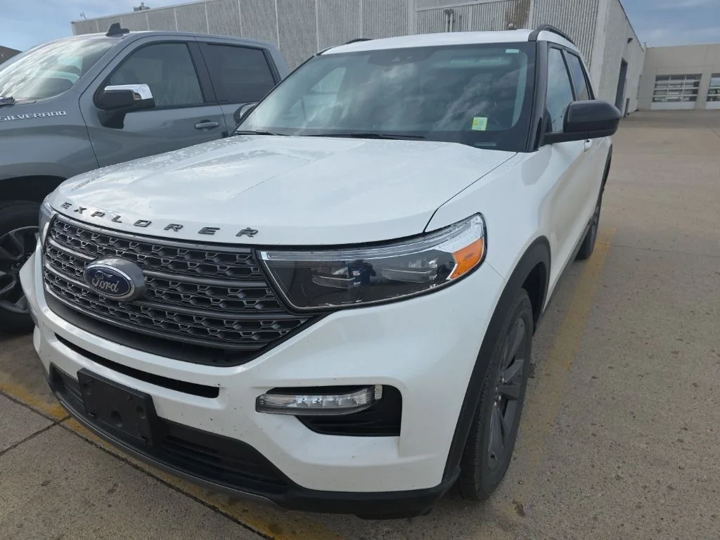 2022 Ford Explorer XLT 4WD's photo