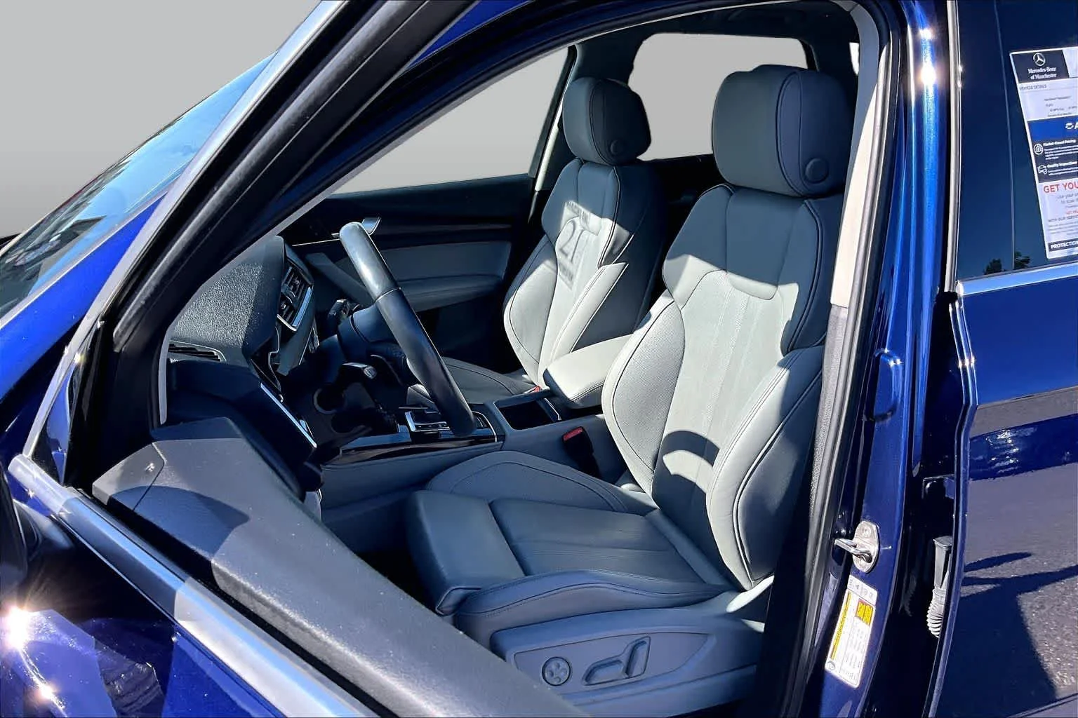 Used 2021 Navarra Blue Metallic Audi Premium Plus image 9