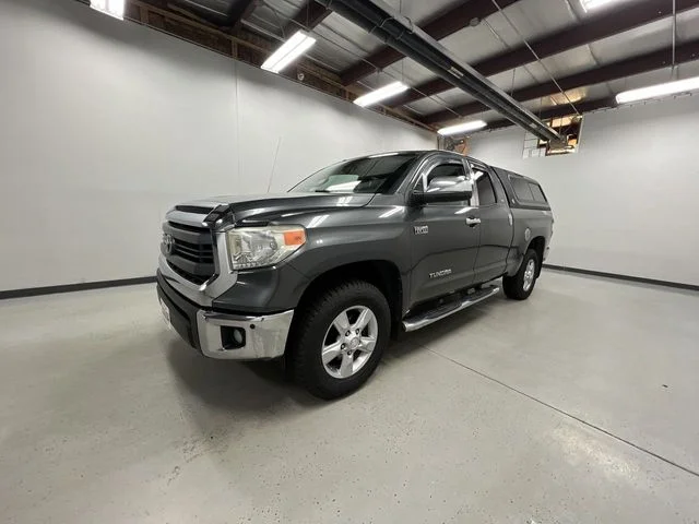 2014 Toyota Tundra SR