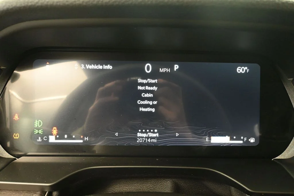 Certified Used 2024 White/off-white Jeep Limited image 29