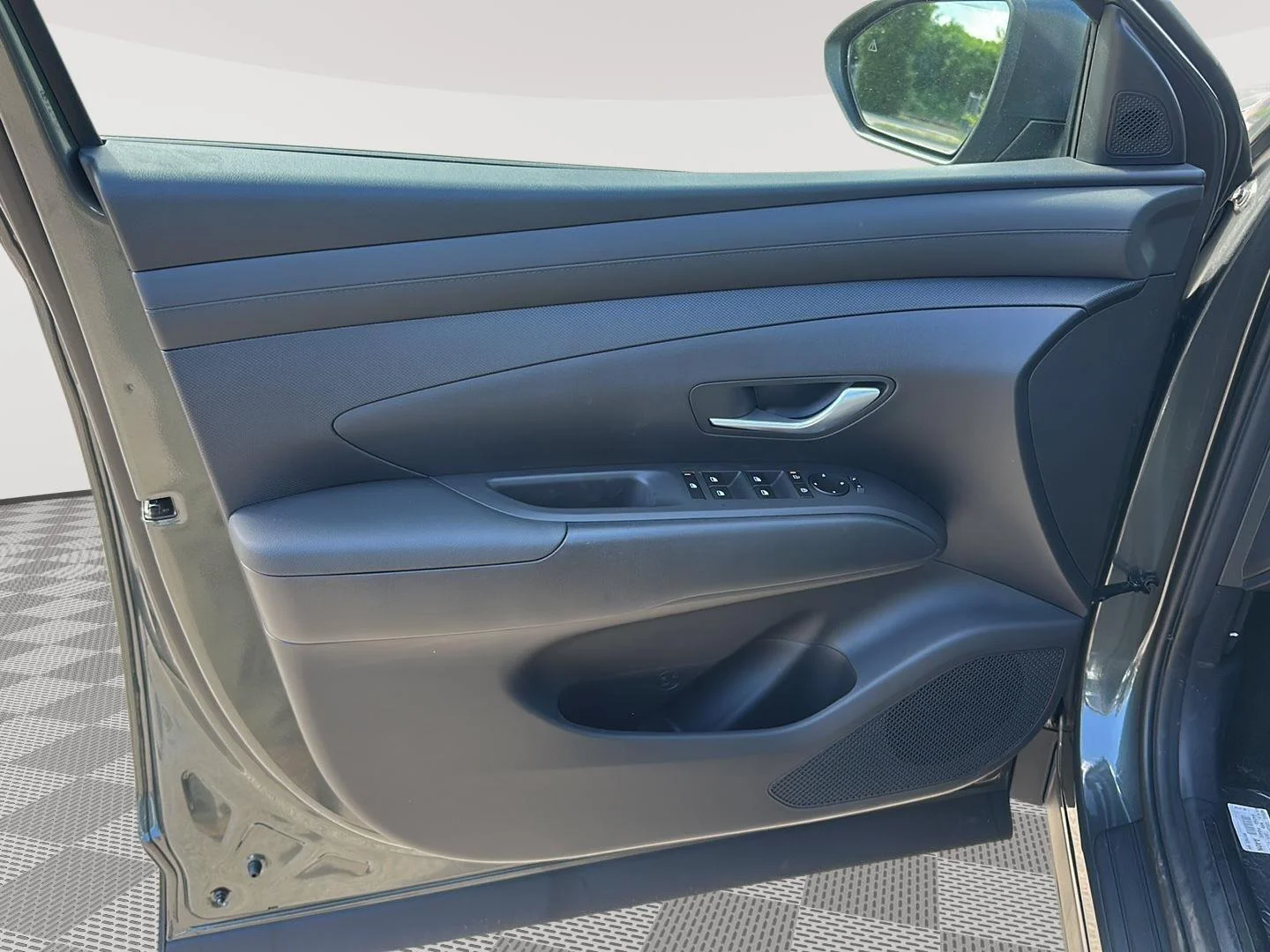 New 2026 GRAY Hyundai Blue SE image 18