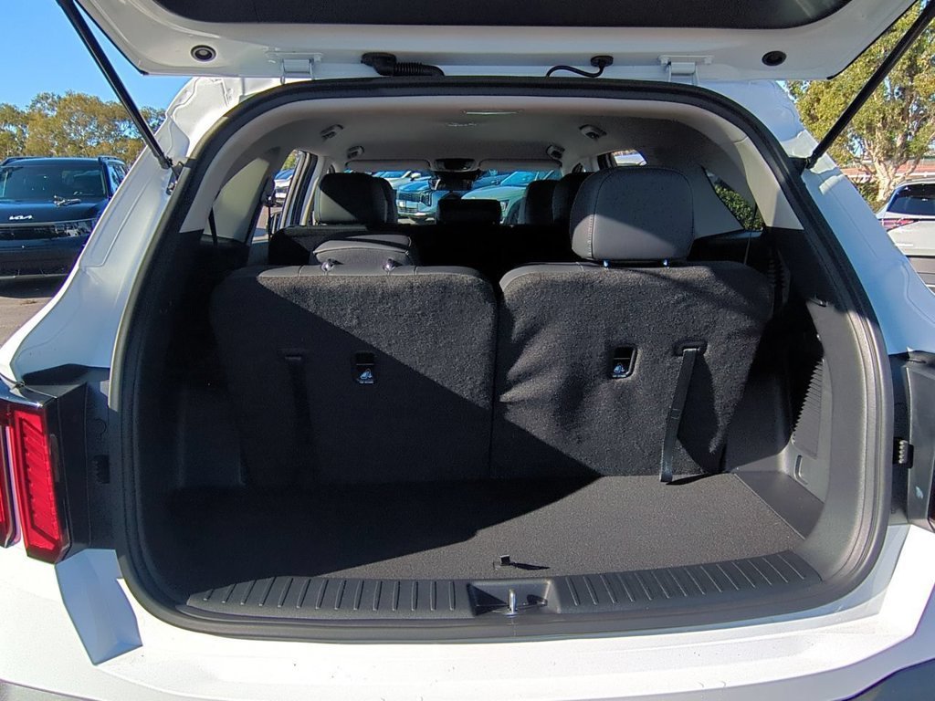 2026 Kia Sorento S - Photo 24