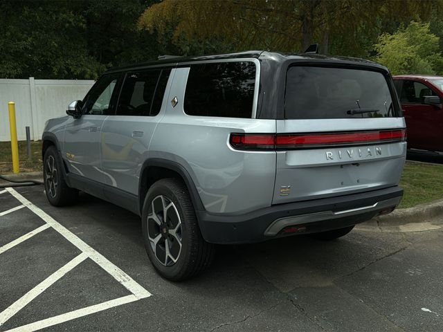 Used 2024  Rivian Adventure image 4