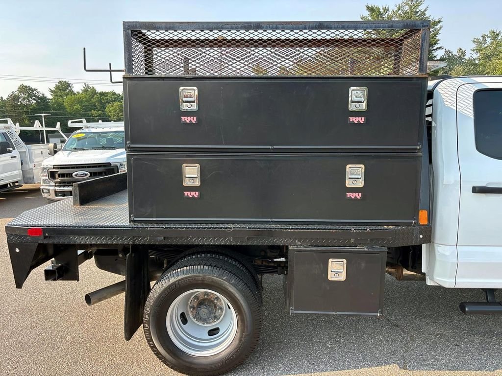 Used 2023 White Ford XL image 3