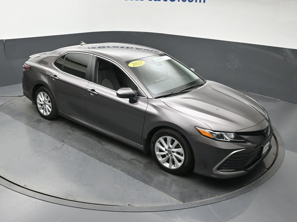 Used 2023 Gray Toyota LE image 3