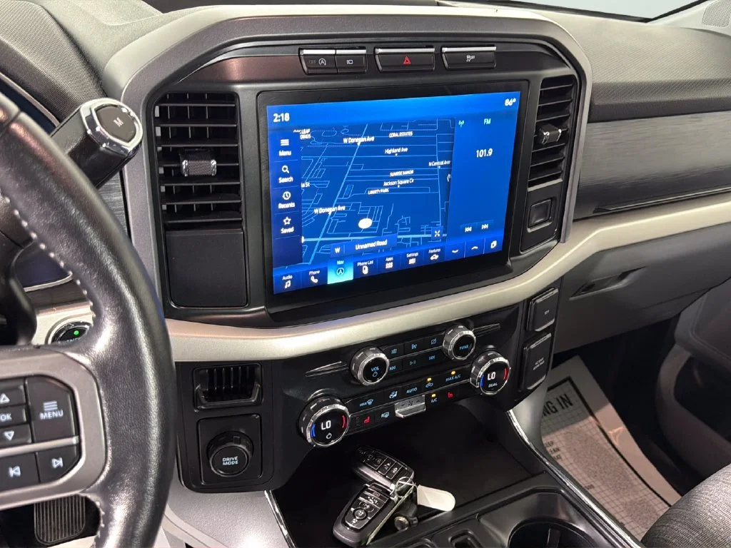 Used 2021 Silver Ford XLT image 22