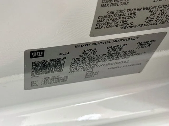 Used 2024 White GMC Denali Ultimate image 35