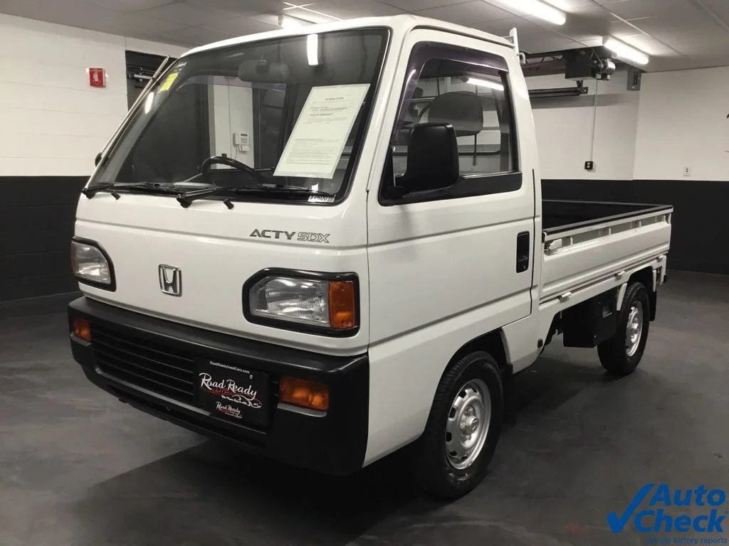 Used 1990 White Honda SDX image 5