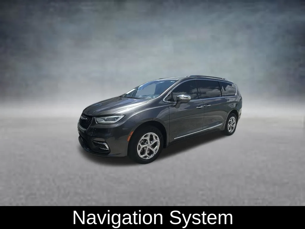 Used 2021 Gray Chrysler Limited image 3