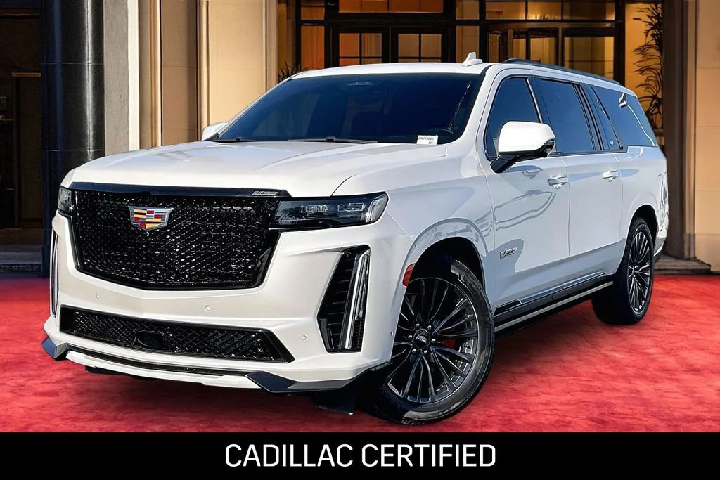 2024 Cadillac Escalade ESV V-Series's photo