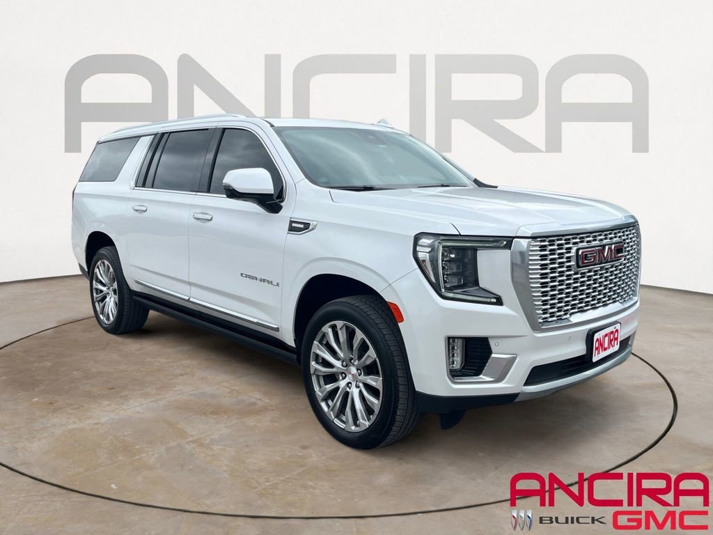 2023 GMC Yukon Denali AWD's photo