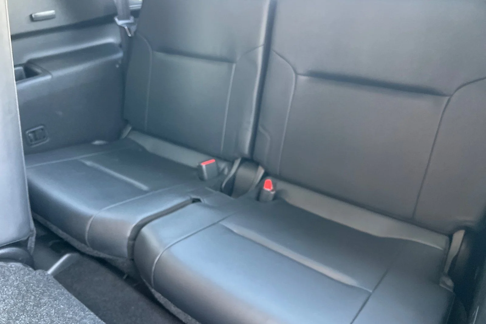 Used 2022 Black Mitsubishi SE Launch Edition image 12