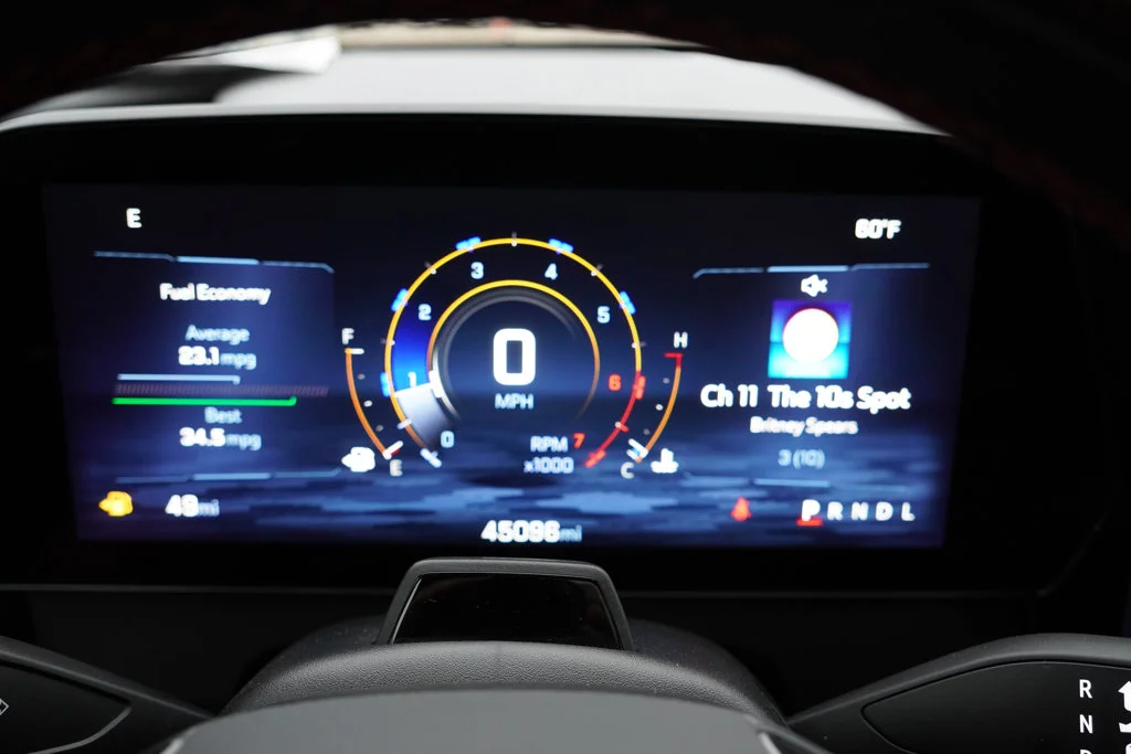 Used 2024 Mosaic Black Metallic Chevrolet RS image 39