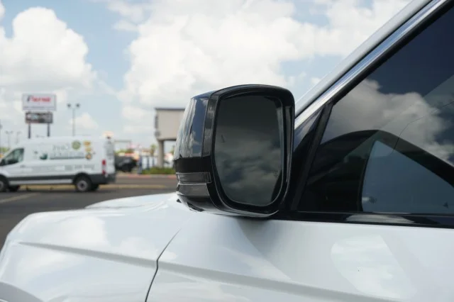 Used 2021 WHITE Jeep Overland image 16