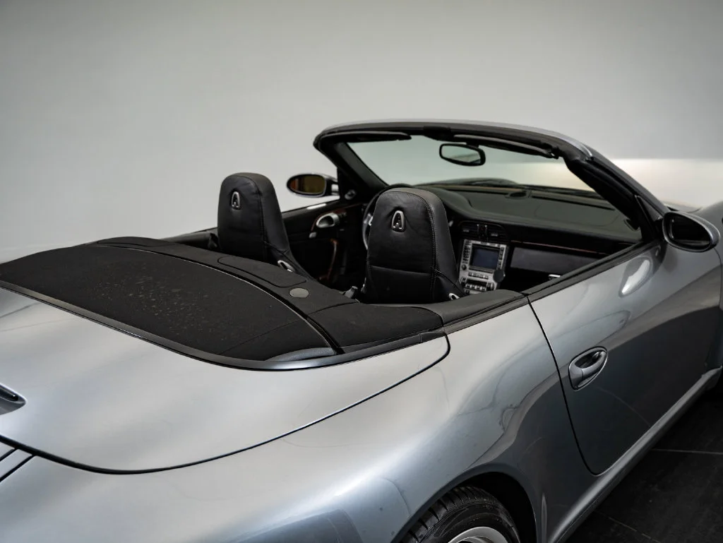 Used 2006 Seal Grey Metallic Porsche Carrera S image 24