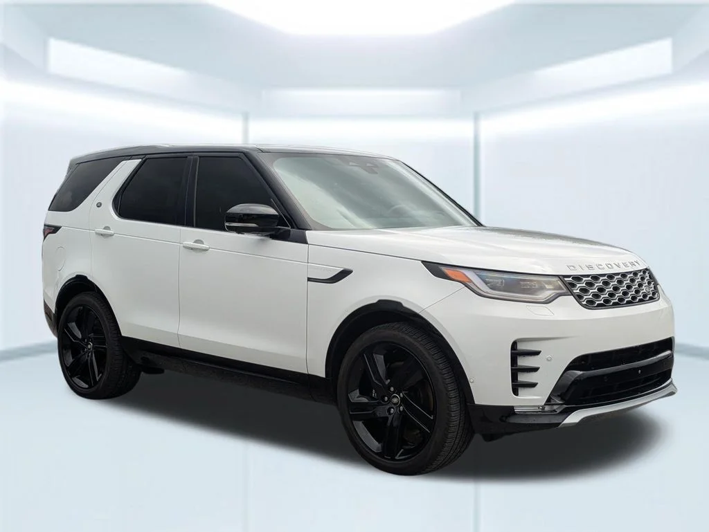 Used 2025 White Land Rover Metropolitan Edition image 7