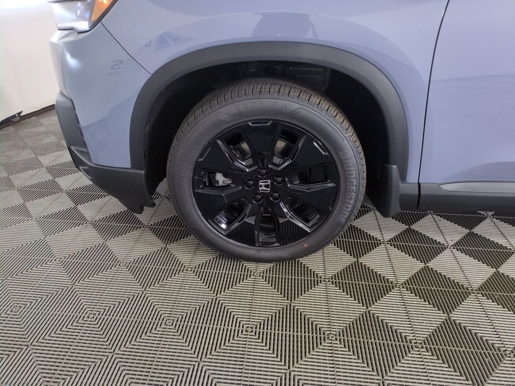 New 2026 Sonic Gray Pearl Honda Black Edition image 26