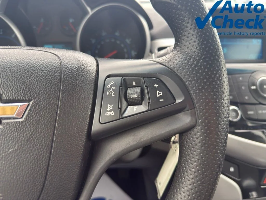 Used 2013 Blue Chevrolet LS image 18