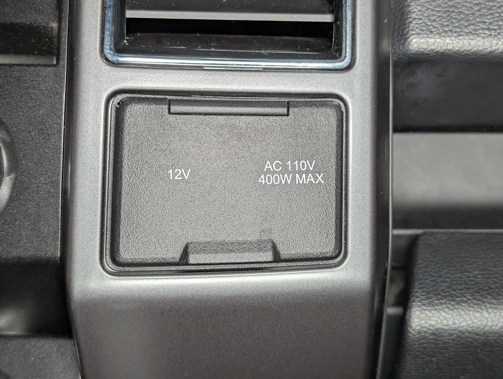 Used 2020 Agate Black Ford XLT image 33