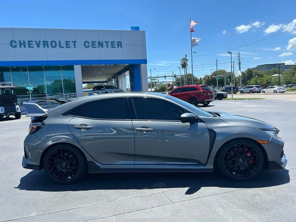 Used 2019  Honda Touring image 9