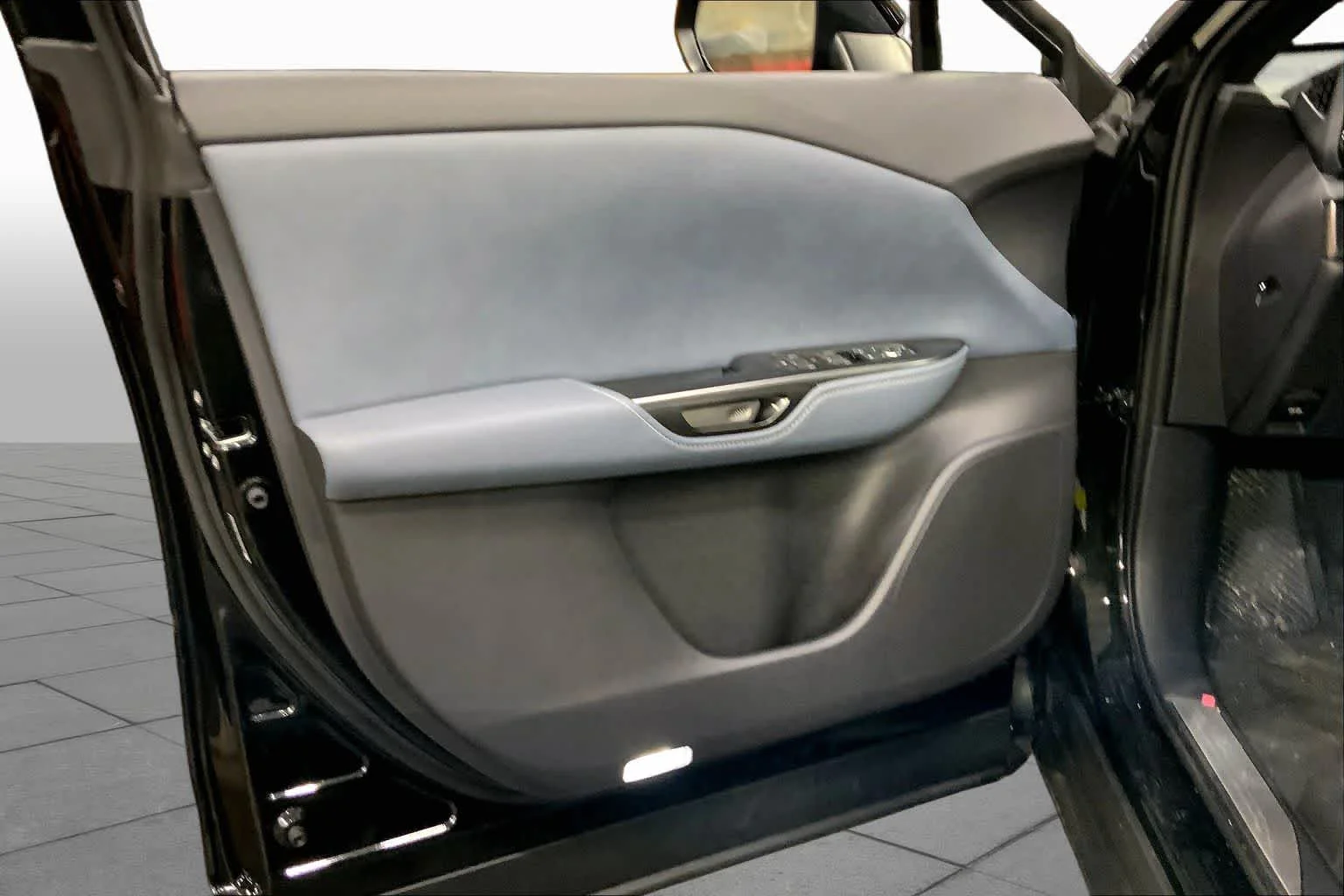 2026 Lexus RZ Premium - Photo 10