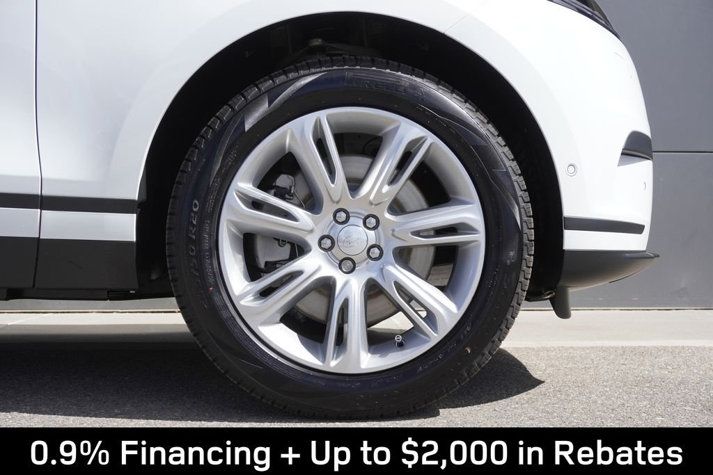 New 2026 Fuji White Land Rover S image 35