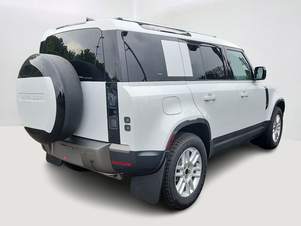 New 2026 Fuji White Land Rover S image 3