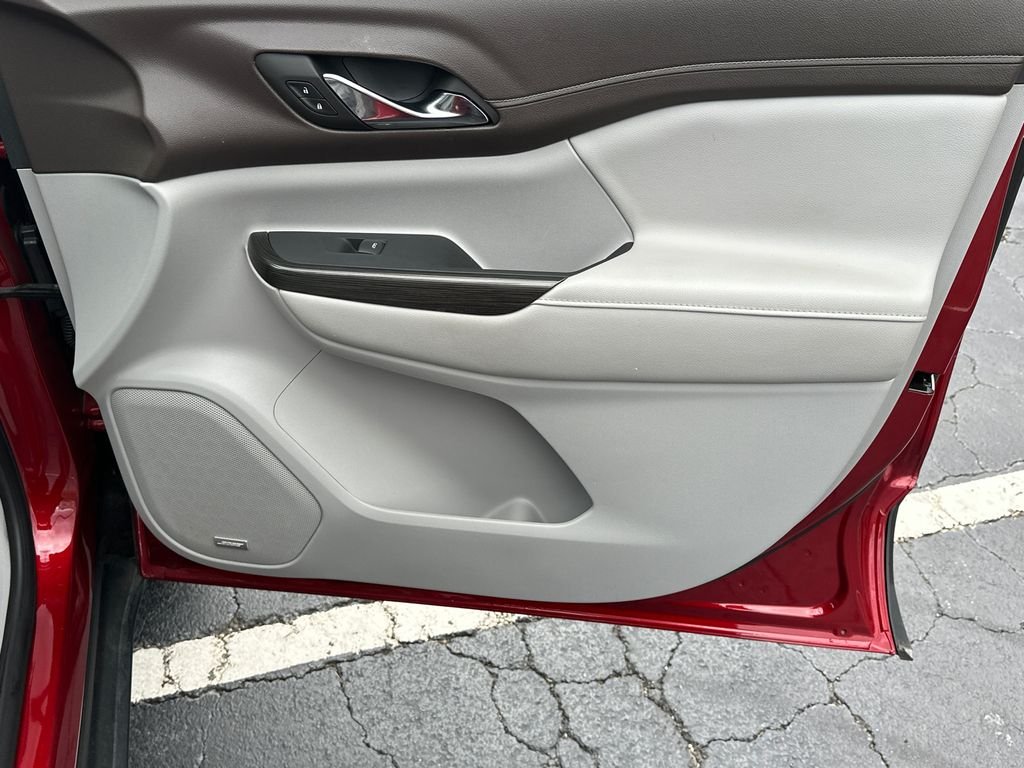 Used 2023 Red GMC SLT image 14