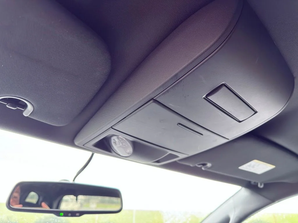 Used 2017 White Dodge SE Plus image 39