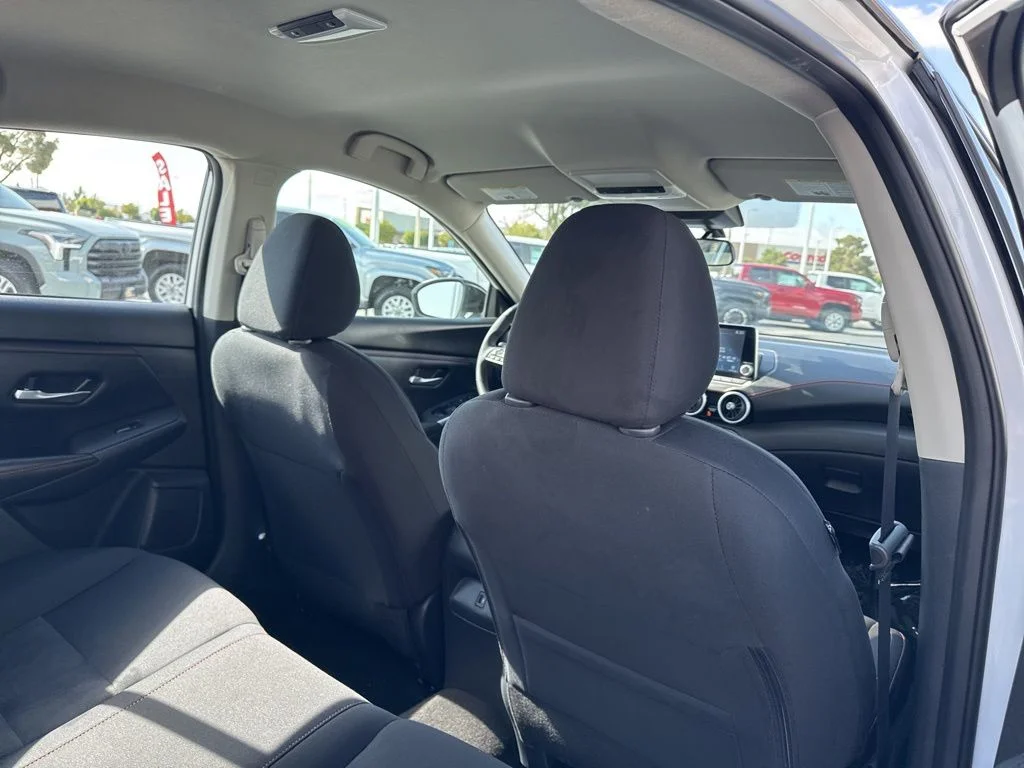 2025 Nissan Sentra SR - Photo 23