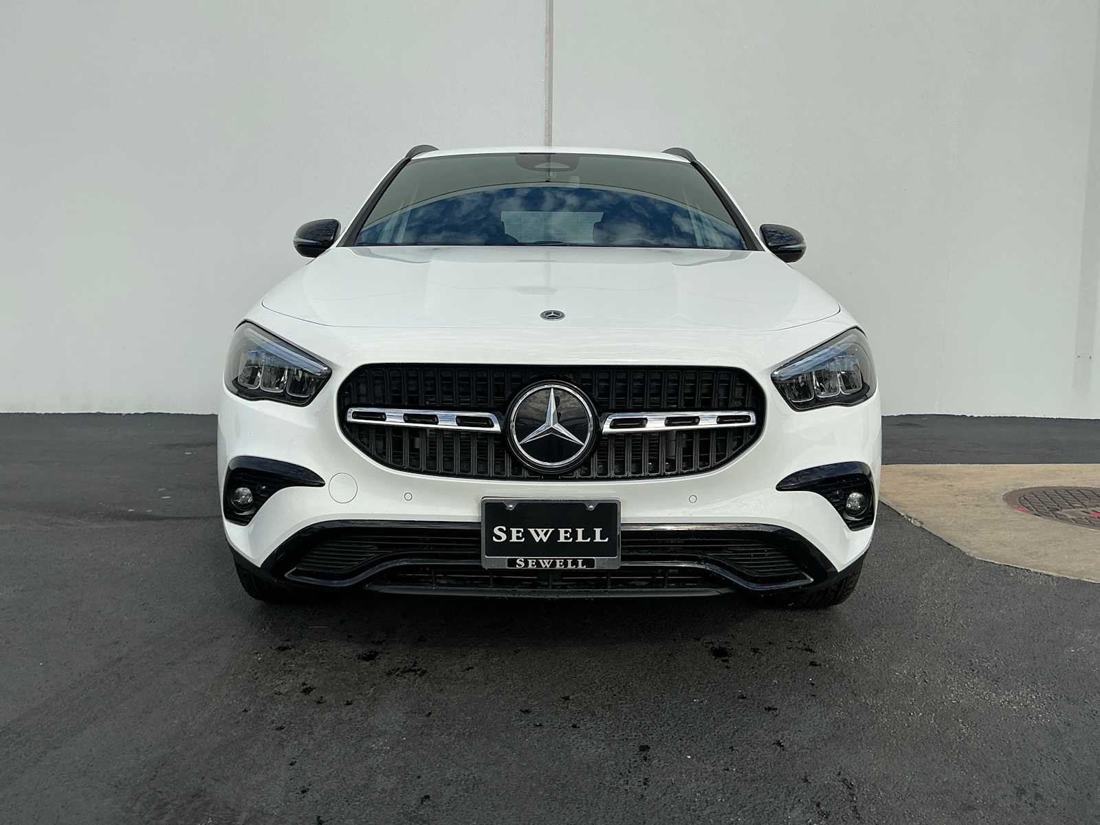 Certified Used 2026 Polar White Mercedes-Benz GLA 250 image 8