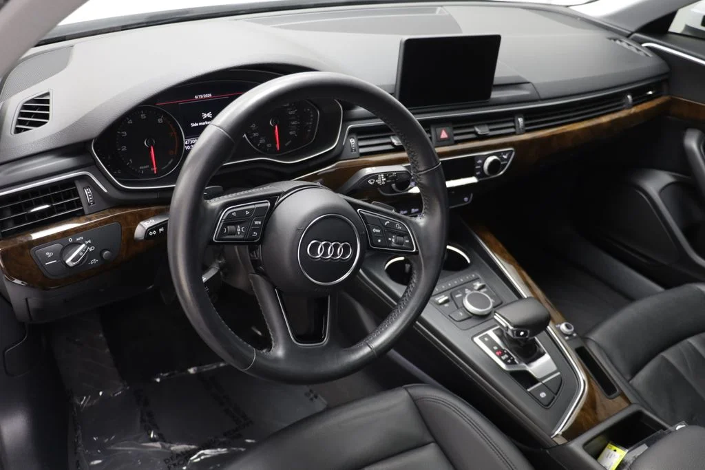 Used 2019 Glacier White Audi 2.0T Premium image 6