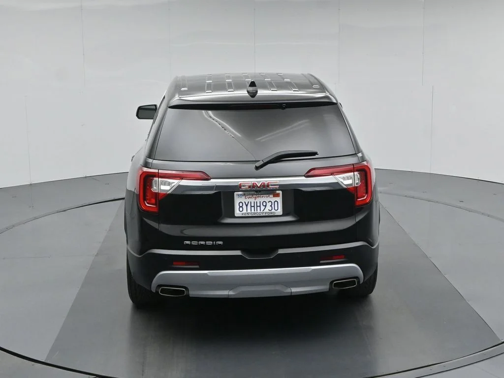 Used 2022 Black GMC SLE image 44