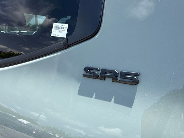 2025 Toyota Tundra SR5 - Photo 8