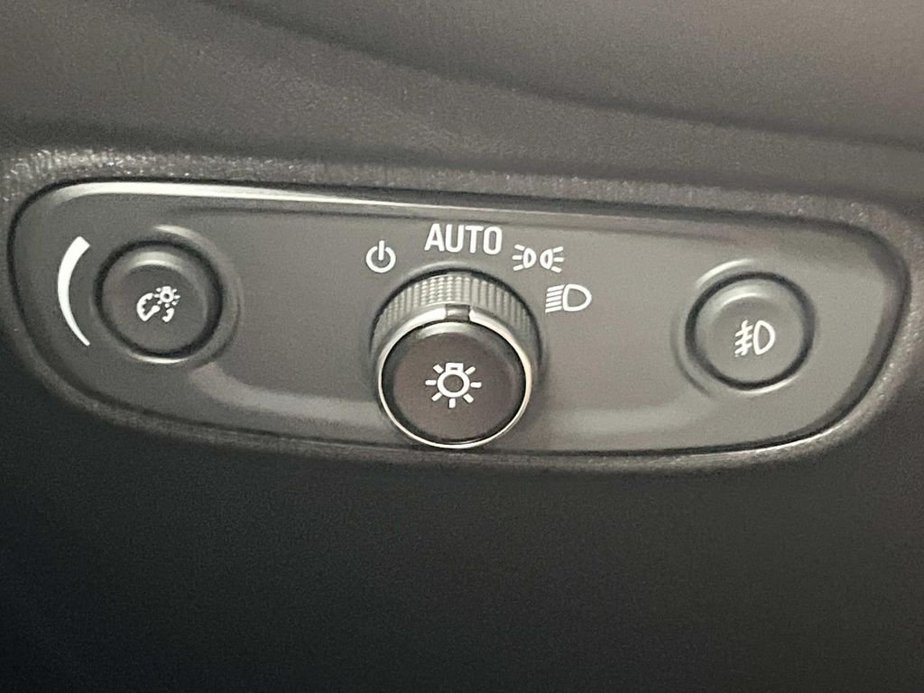 2021 Chevrolet Equinox LT - Photo 26