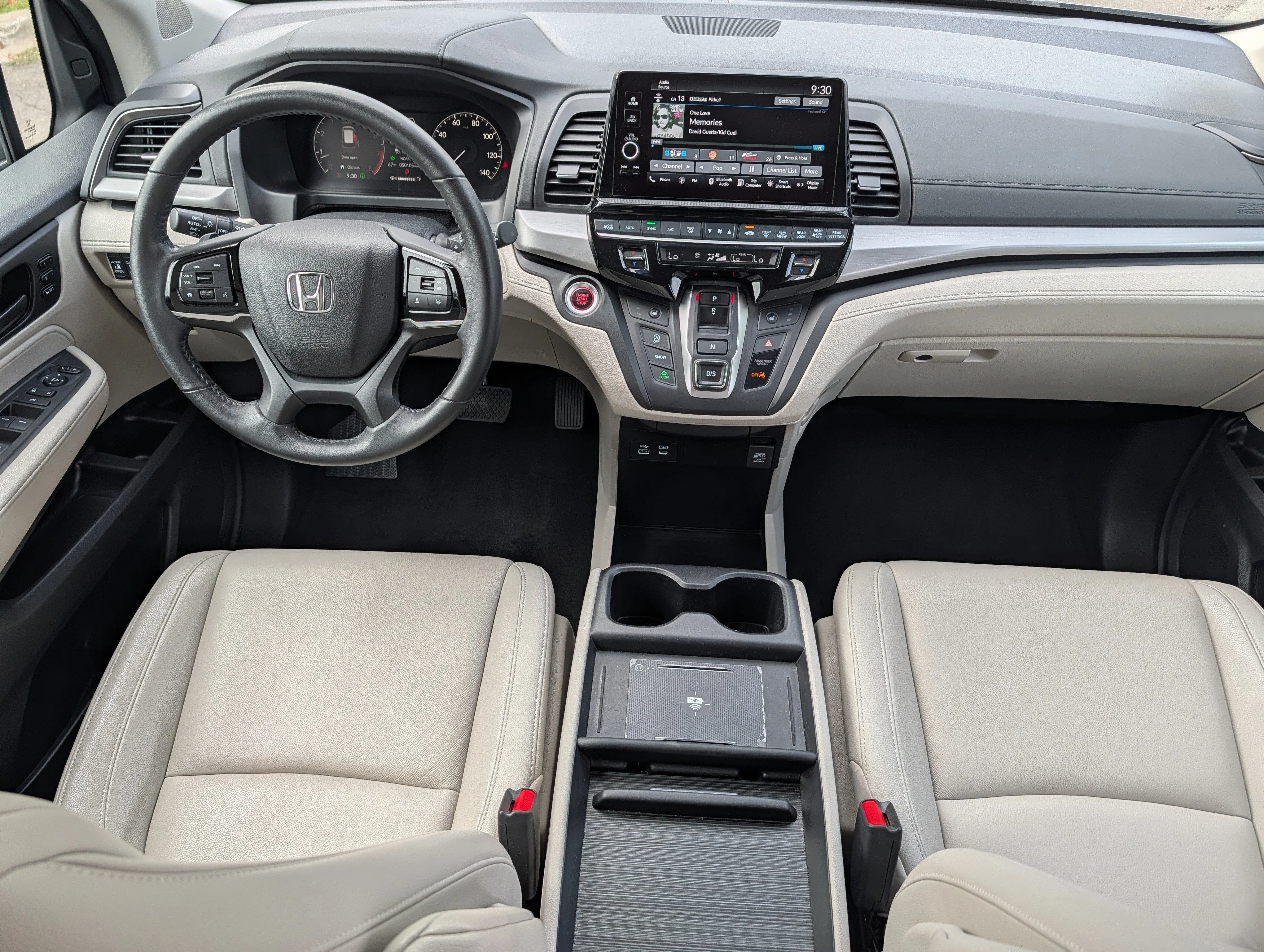 Used 2025 Modern Steel Metallic Honda EX-L image 10