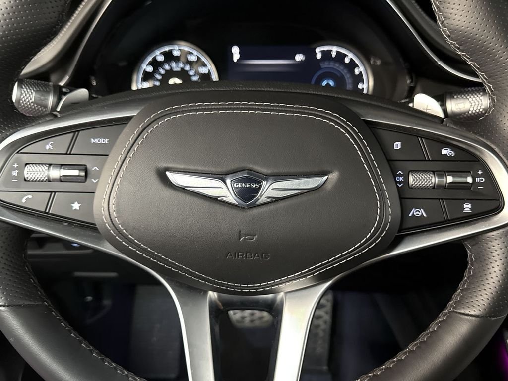 Used 2025 Black Genesis 3.5T Sport image 17