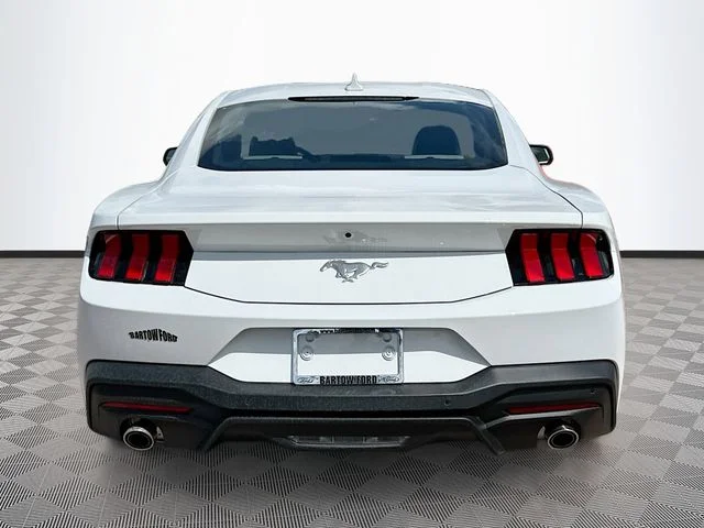 New 2025 Oxford White Ford EcoBoost image 5