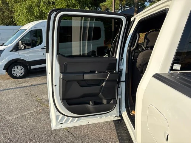 Used 2024 White Ford XLT image 15