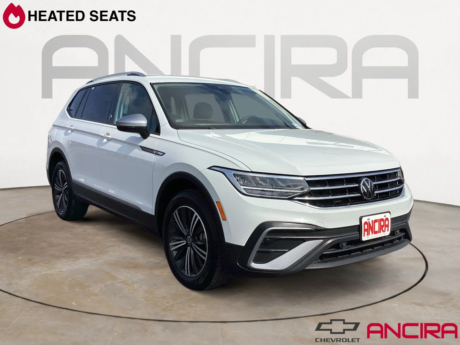 2024 Volkswagen Tiguan 2.0T SE 4Motion's photo