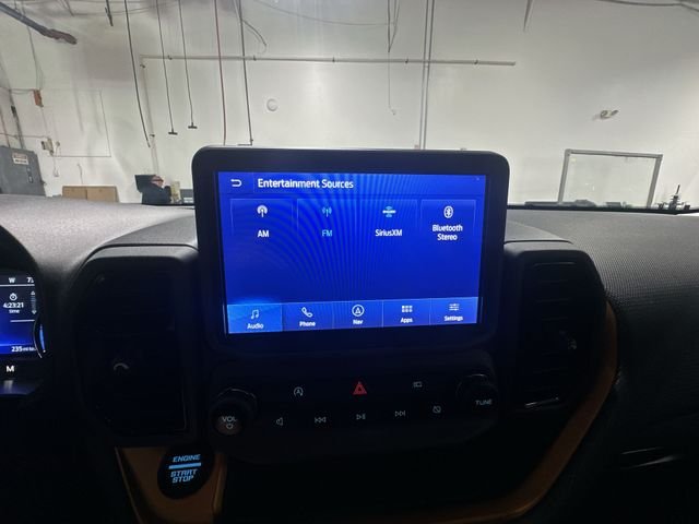 Used 2023 White Ford Badlands image 16