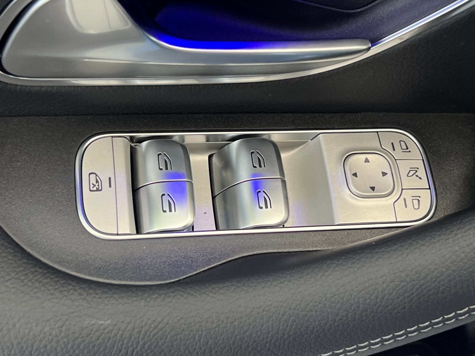 New 2026 MANUFAKTUR Alpine Grey Mercedes-Benz 350 image 15
