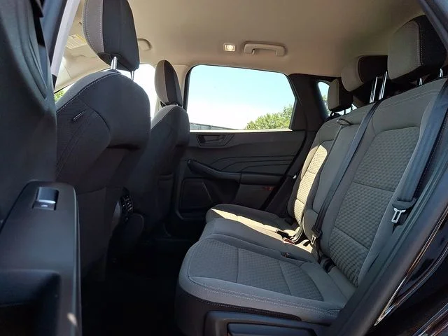 Certified Used 2022 Black Metallic Ford SE image 10