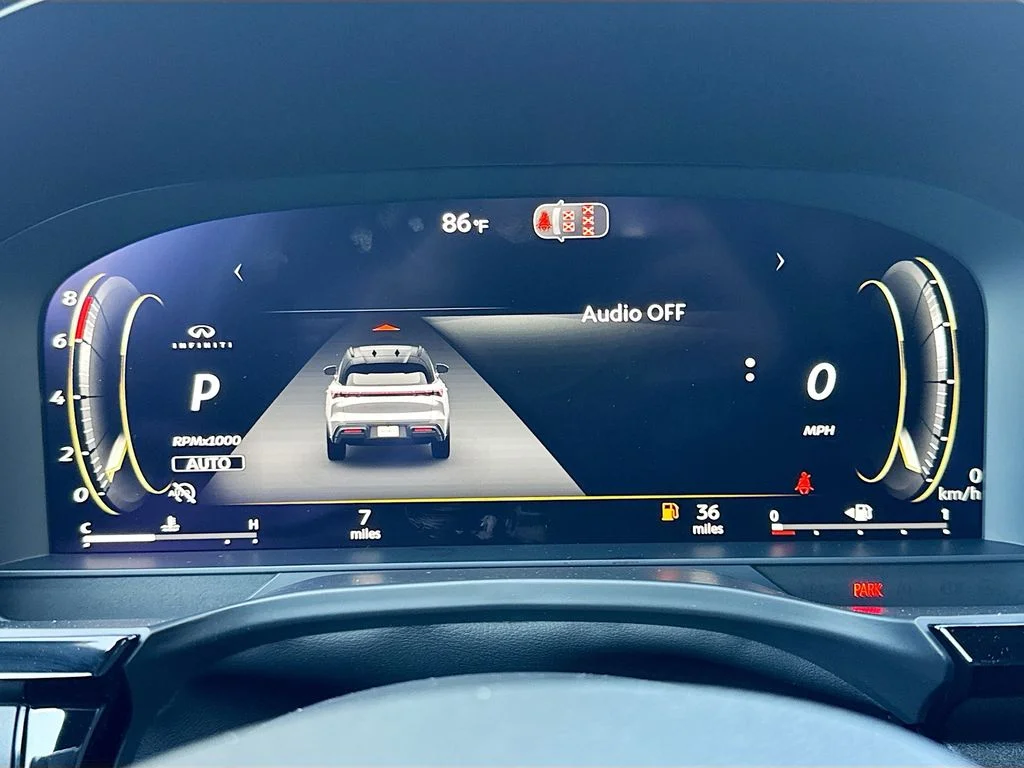 New 2027 GRAPHITE SHADOW INFINITI Luxe AWD image 12