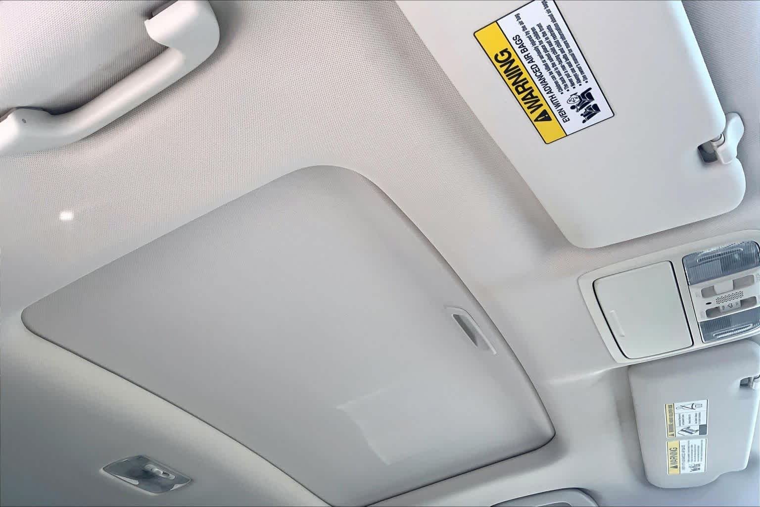 Used 2013 Alabaster Silver Metallic Honda EX image 13
