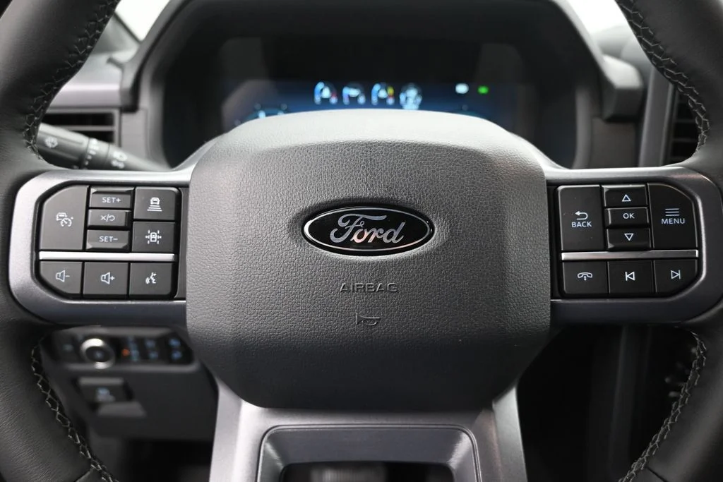 New 2026 Agate Black Metallic Ford XLT image 11